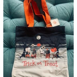Vintage look  Halloween Canvas Tote
